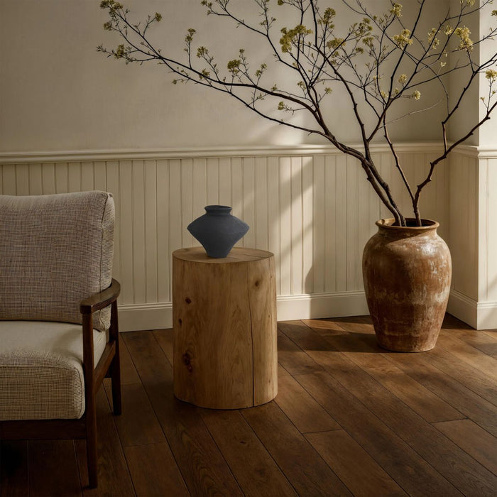 Mills Vase