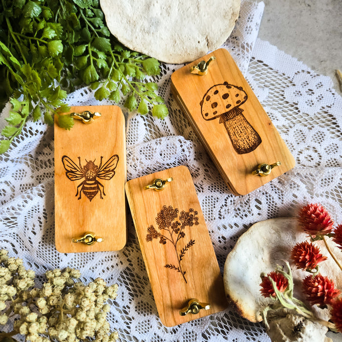 Pocket Flower Press